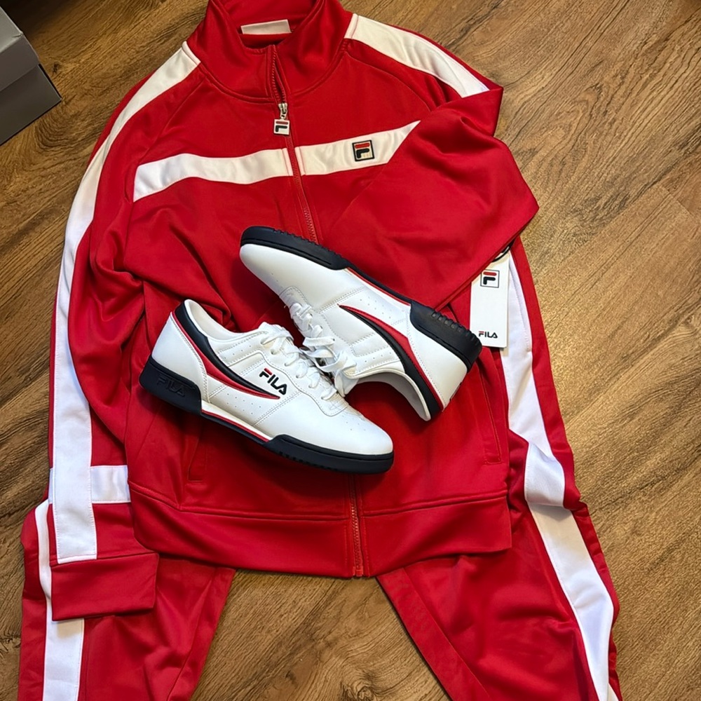 Fila Track Suit & Fila Shoes For Free!!!